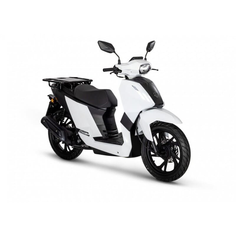 Peugeot-Tweet-50-pro-euro-5.jpg