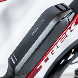 Vélo de Ville Électrique Trek Allant+ 5 Shimano Altus 9V 545 Wh 650b 2023 – Image 3